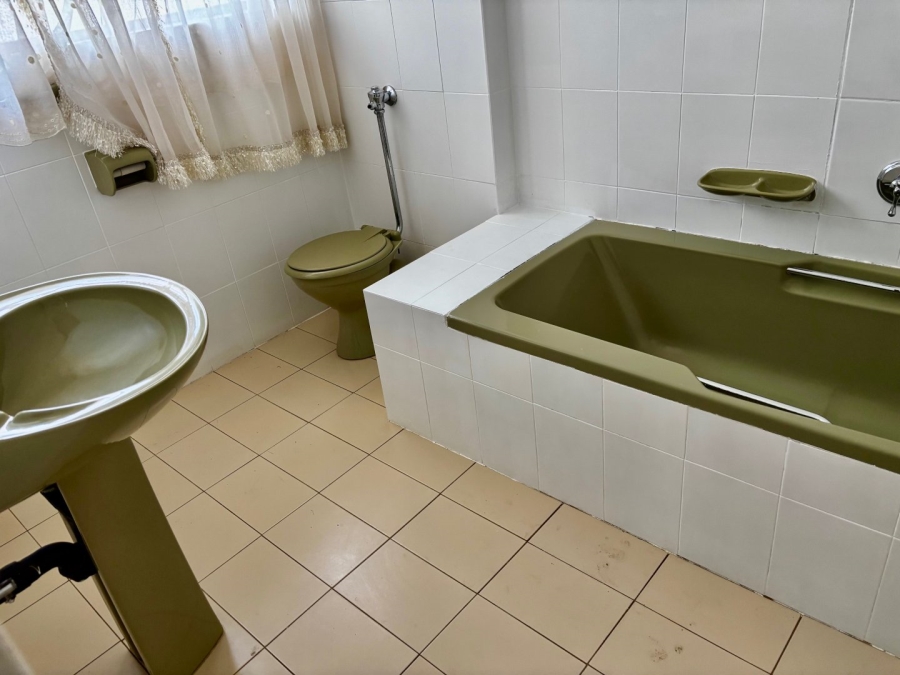 3 Bedroom Property for Sale in Flamwood North West